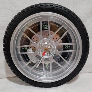 WALL CLOCK TIRE AUTOMOTIVE BLACK STERLING & NOBLE HOUR MINUTE Second Working!